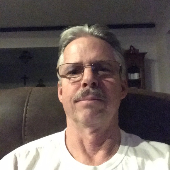 Meet your Posher, Robert - Picture 1 of 1